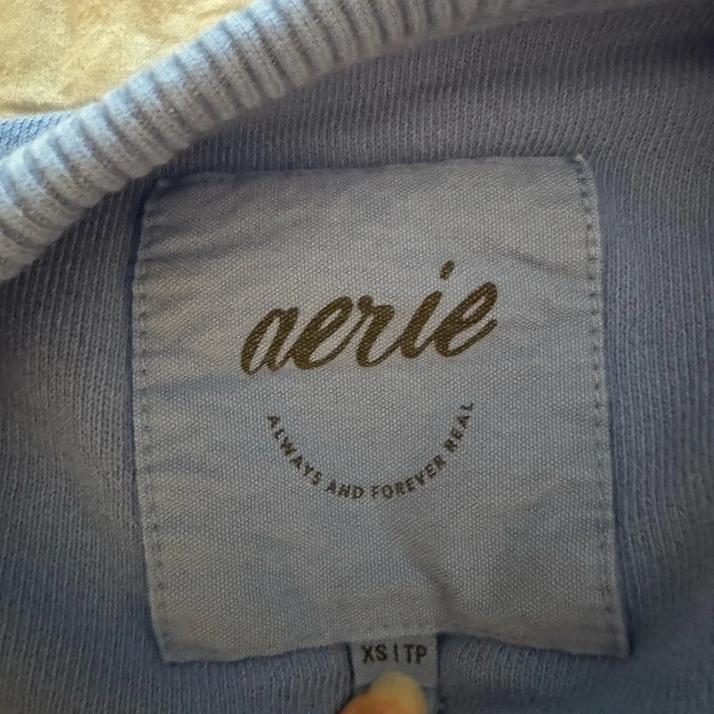 Aerie sweatshirt - Picture 4 of 4